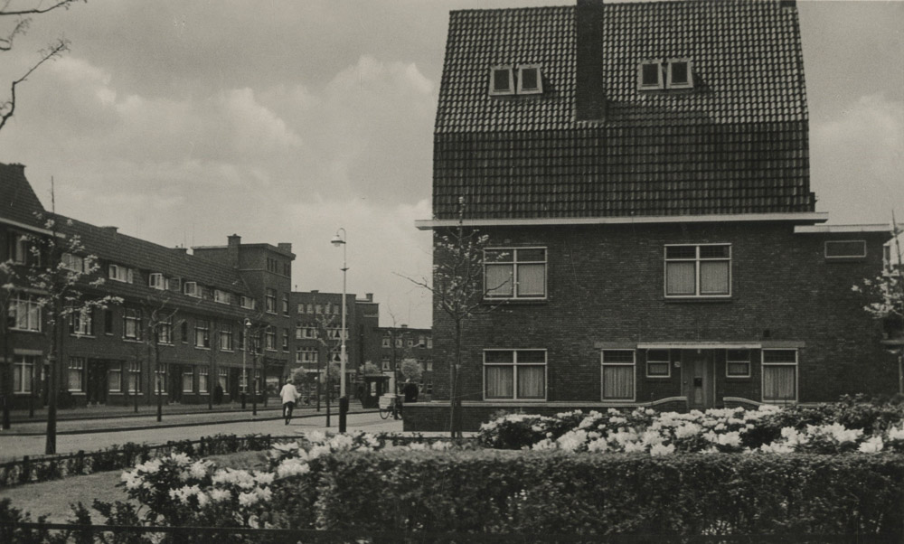 bouwblokken nieuwe haagse school breitnerlaan