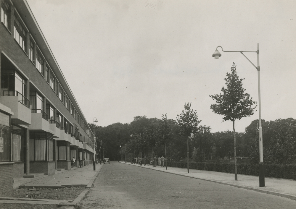 cor van eesteren stedenbouwkundig plan bezuidenhout oost