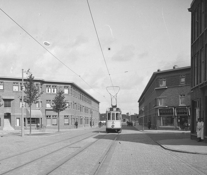 oude tram in bezuidenhout oost