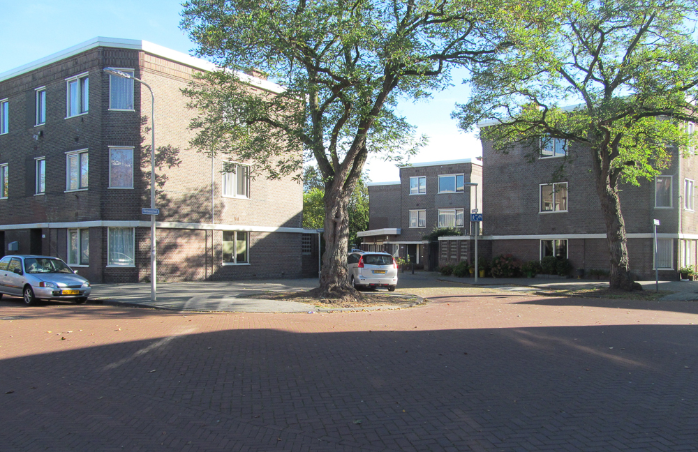 HEESTERBUURT wandeling nieuwe haagse school